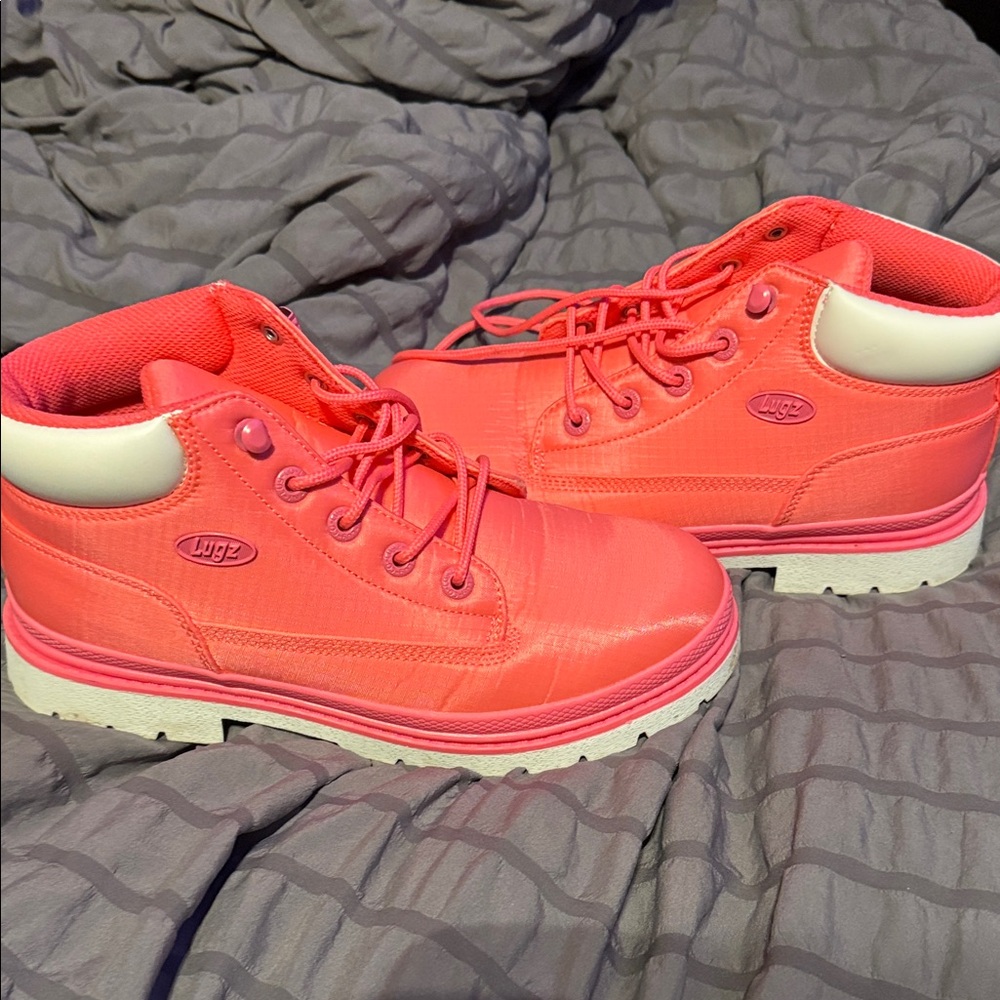 Lugz hot pink low top boots work once
